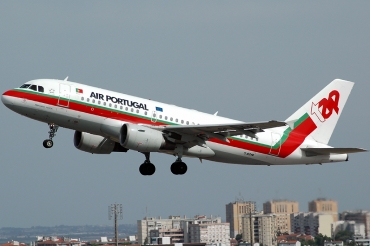 CS-TTC (763) 1997 Airbus A319-111