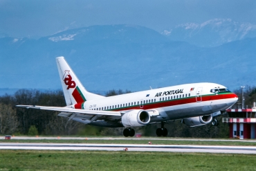 CS-TIG (24213) 1989 Boeing 737-3K9