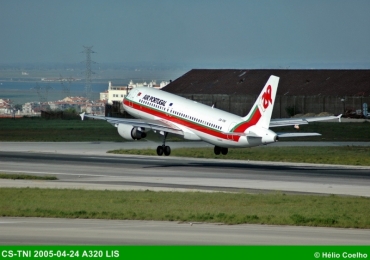 CS-TNI (982) 1999 Airbus A320-214