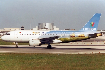 CS-TTJ (979) 1999 Airbus A319-111