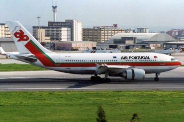 CS-TEH (483) 1988 Airbus A310-304