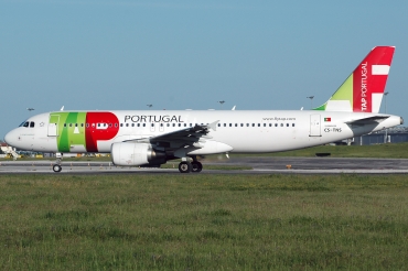 CS-TNS (4021) 2009 Airbus A320-214