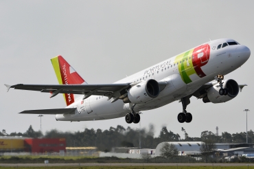 CS-TTC (763) 1997 Airbus A319-111