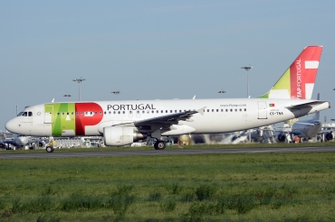CS-TNS (4021) 2009 Airbus A320-214