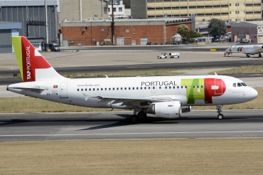 CS-TTN (1120) 1999 Airbus A319-111