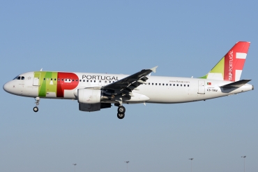 CS-TNV (4145) 2009 Airbus A320-214