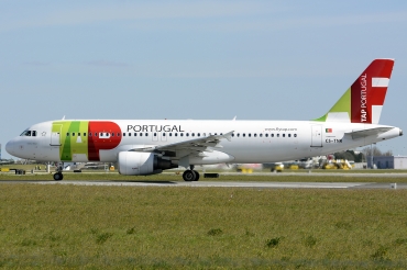 CS-TNK (1206) 2000 Airbus A320-214