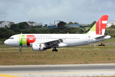 CS-TTE (821) 1998 Airbus A319-111