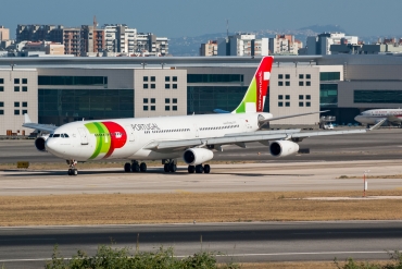 CS-TOA (041) 1994 Airbus A340-312