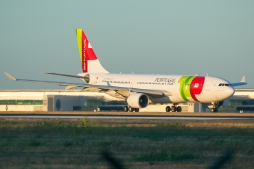 CS-TOF (308) 1999 Airbus A330-223