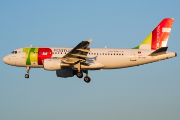 CS-TTH (917) 1998 Airbus A319-111
