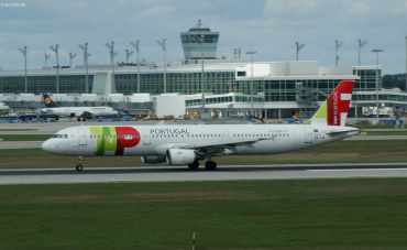 CS-TJE (1307) 2000 Airbus A321-211