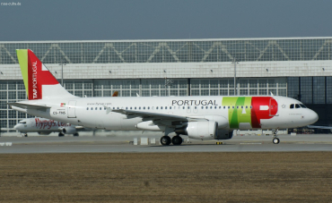 CS-TNS (4021) 2009 Airbus A320-214