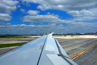 CS-TNP (2178) 2004 Airbus A320-214