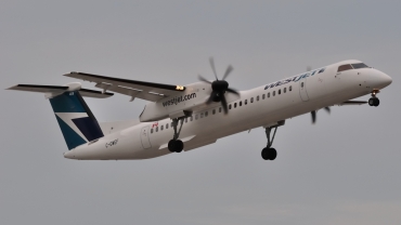 C-GWEF (4487) 2014 Bombardier Dash 8-Q402