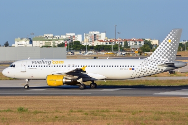 EC-LLJ (4661) 2011 Airbus A320-216