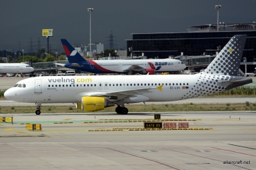 EC-LVA (1171) 2000 Airbus A320-214