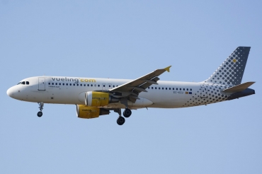 EC-KCU, (cn 3109), Airbus A320-216