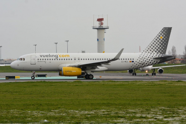 EC-MES (6518) 2015 Airbus A320-232(WL)