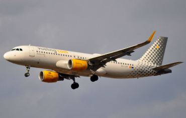EC-LVP (5587) 2013 Airbus A320-214(WL)