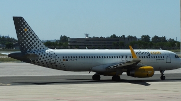 EC-LZF (5940) 2014 Airbus A320-232(WL)