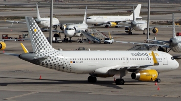 EC-MES (6518) 2015 Airbus A320-232(WL)