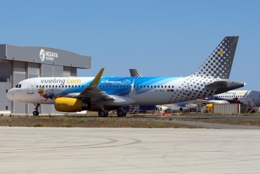 EC-MLE (7109) 2016 Airbus A320-232(WL)