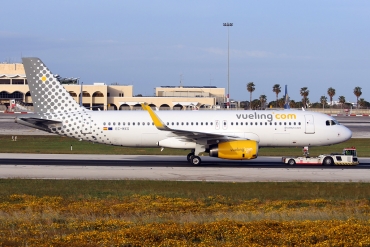 EC-MXG (cn 8192) Airbus A320-232