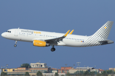 EC-MLE (7109) 2016 Airbus A320-232(WL)