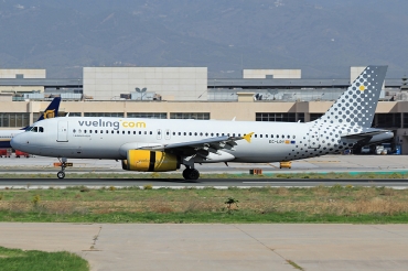 EC-LRY (1862) 2002 Airbus A320-232