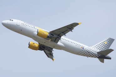 EC-LOC (4855) 2011 Airbus A320-214