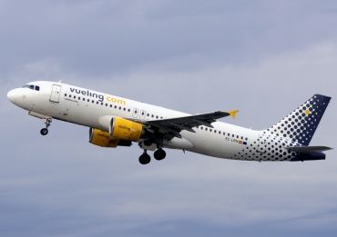 EC-LRN (3995) 2009 Airbus A320-214