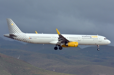 EC-MJR (6933) 2016 Airbus A321-231(WL)