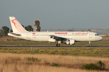 TS-IMF (370) 1992 Airbus A320-211