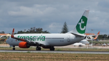 PH-GGY (37599) 2010 Boeing 737-8EH(WL)