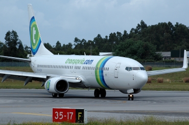PH-HZD (28376) 1999 Boeing 737-8K2(WL)