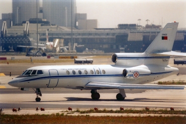 17403 (221) 1990 Dassault Falcon 50