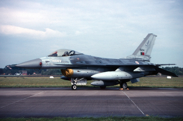 15104 (AA-4) 1993 Lockheed F-16AM Fighting Falcon