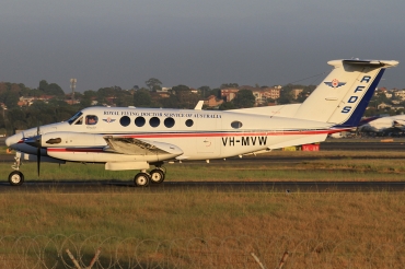 VH-MVW (BB-1980) 2003 Beechcraft B200