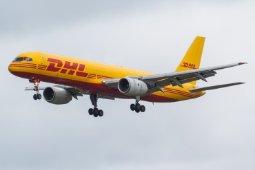 G-BMRH (24266) 1989 Boeing 757-236(SF)