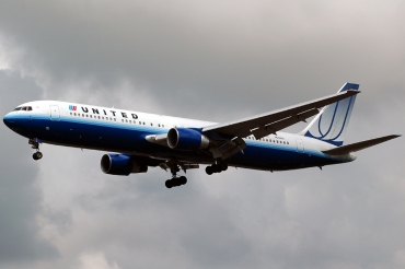 N651UA (25389) 1992 Boeing 767-322(ER)