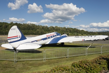 NC13347 (1729) 1933 Boeing 247D
