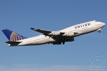 N181UA, (cn 25278/881), Boeing 747-422