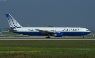 N648UA (25285) 1992 Boeing 767-322(ER)