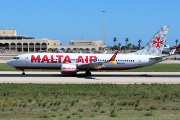 9H-VUE (65876) 2021 Boeing 737-8200 MAX