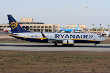 9H-VUX (62337) 2022 Boeing 737-8200 MAX