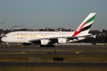 A6-EUE (217) 2016 Airbus A380-861