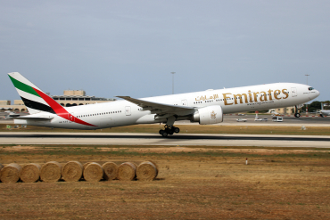 A6-ECG (35579) 2008 Boeing 777-31H(ER)