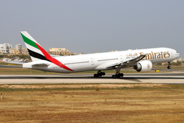 A6-ECJ (35583) 2008 Boeing 777-31HER