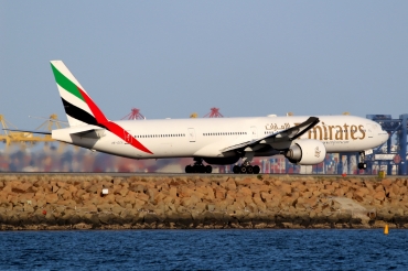 A6-ECX (38982) 2009 Boeing 777-31H(ER)